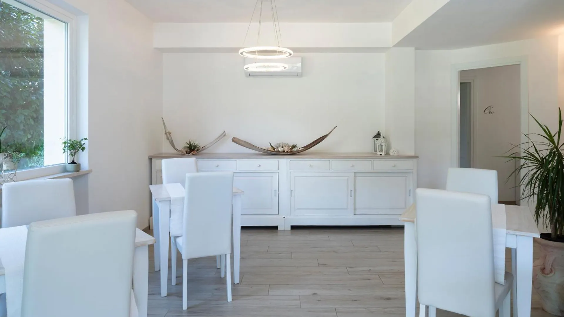 Il Gioiello B&B Marina di Pietrasanta 0*,  Italia